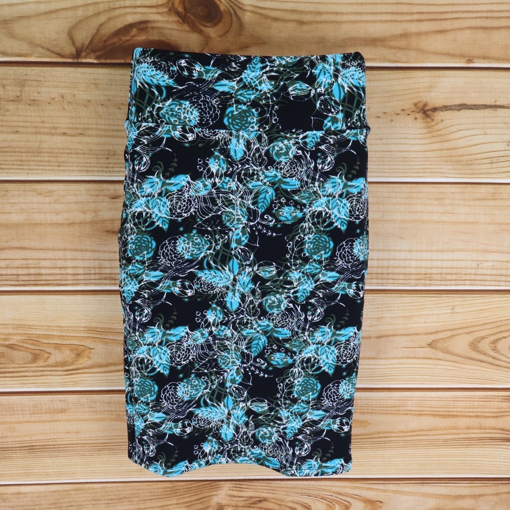 LuLaRoe Midi Pencil Skirt Womens XS Black Blue Floral Stretch Simply Comfortable